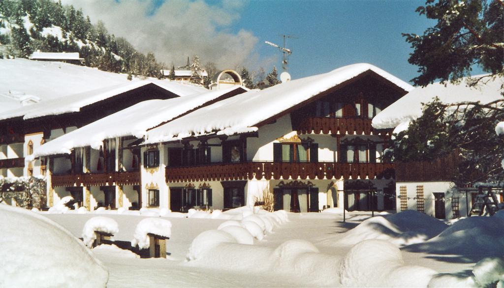 Appartementhaus Alpenrose Wallgau Exterior photo
